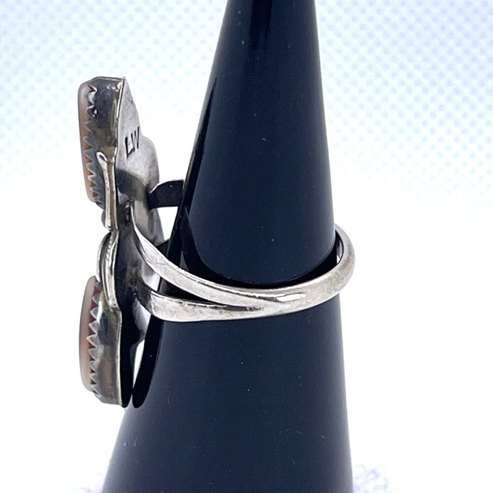 Native American Statement Signed LW Silver Mother Of Pearl Shell Ring Sz 5.5 VTG - Picture 2 of 16